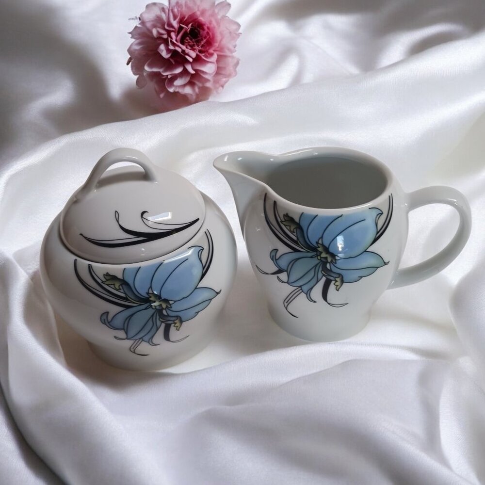 Royal Wunsiedel Bavaria Germany Porzellan Floral Porcelain Sugar Creamer Set